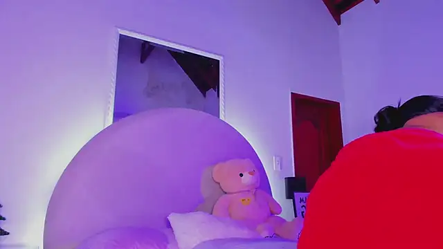 elsalondon online show from December 23, 2024, 2:13 am