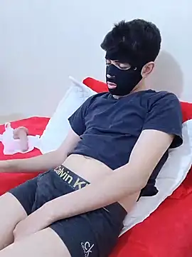 arabqueen online show from March 27, 2026, 10:42 pm