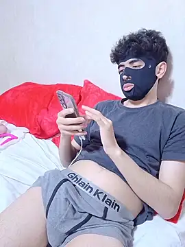 arabqueen online show from April 18, 2026, 6:56 pm