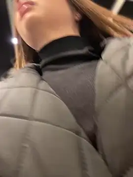 KrisMagnoly online show from March 15, 2026, 5:08 pm