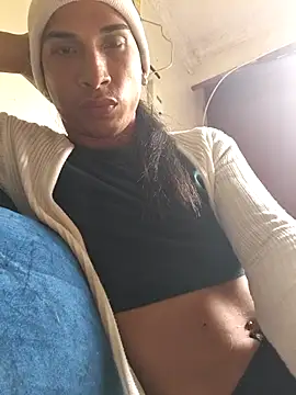 brunettehot77 online show from February 1, 2026, 8:51 pm