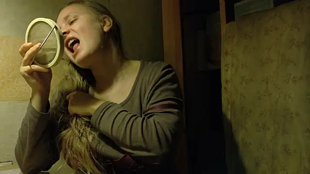 Snapshot of FrumCake chatting on November 15, 2025, 10:48 pm FrumCake online show from November 15, 2025, 10:48 pm