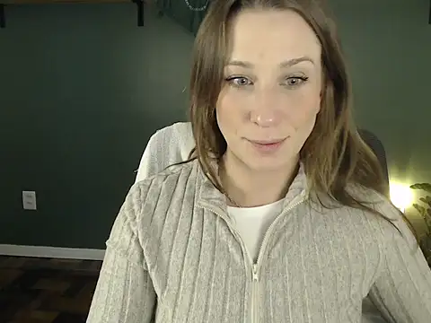 Snapshot of callmedemme chatting on May 13, 2026, 5:21 pm callmedemme online show from May 13, 2026, 5:21 pm