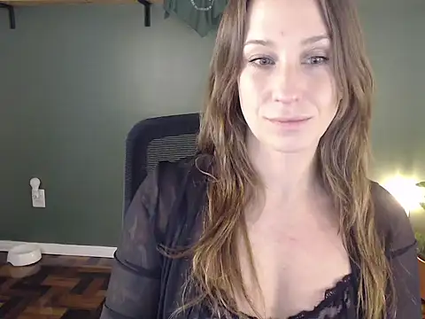 Snapshot of callmedemme chatting on May 14, 2026, 6:26 pm callmedemme online show from May 14, 2026, 6:26 pm