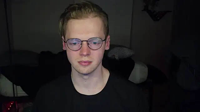 doloresman online show from April 20, 2026, 4:59 am