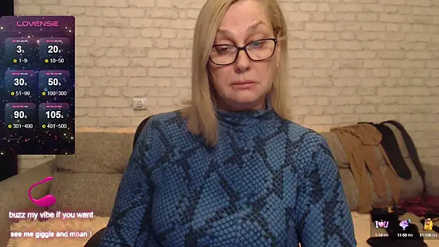 IlariaCetoi online show from March 12, 2025, 2:12 pm