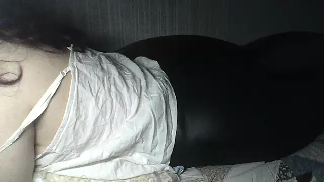 Alma Evelynne online show from March 11, 2026, 8:15 pm