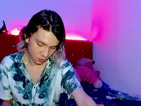 LAICK 01 online show from December 2, 2024, 12:07 pm