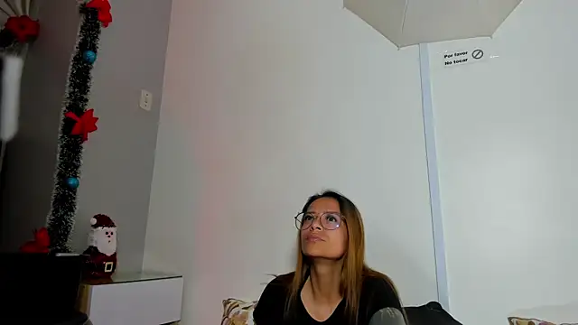 beauti wild25 online show from January 2, 2025, 7:07 pm