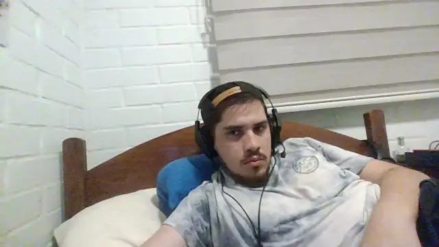 hung weeb online show from December 10, 2024, 3:30 am