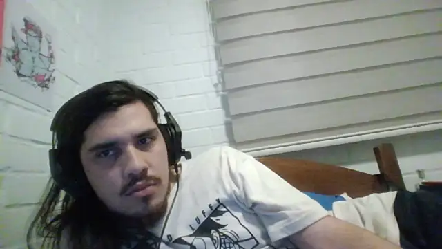 hung weeb online show from December 11, 2024, 12:44 am