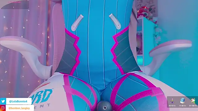 Asuka langleysoryu online show from February 7, 2025, 6:24 pm