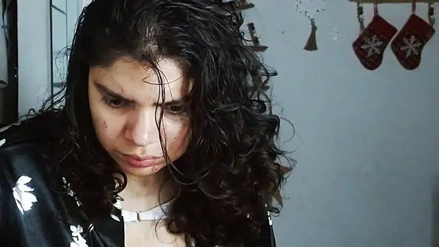 Nikkykora15 online show from December 15, 2025, 1:10 am