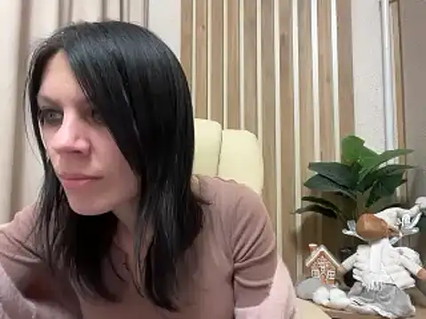 InjaAtHome online show from January 15, 2026, 7:28 pm