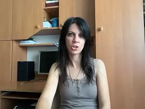 InjaAtHome online show from July 17, 2026, 6:53 am