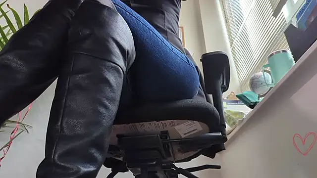 City Kat online show from March 6, 2026, 4:58 pm