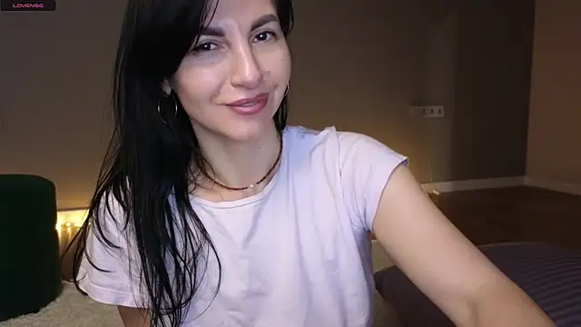 Mary love16 online show from January 28, 2025, 1:05 pm