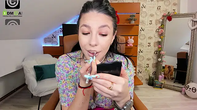 EmillyTaylor online show from March 30, 2026, 3:40 am