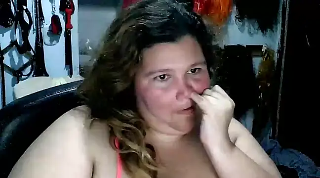 squirt322bbw online show from February 10, 2025, 11:45 pm