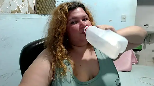 Snapshot of squirt322bbw chatting on May 31, 2026, 12:01 pm squirt322bbw online show from May 31, 2026, 12:01 pm