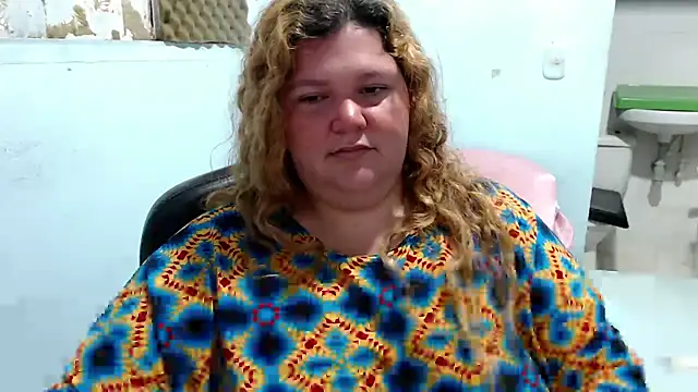 Snapshot of squirt322bbw chatting on June 14, 2026, 1:35 pm squirt322bbw online show from June 14, 2026, 1:35 pm