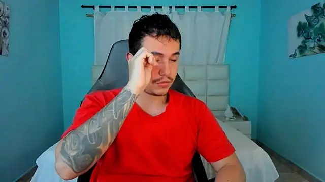 juan  jimenez online show from April 7, 2026, 9:48 pm