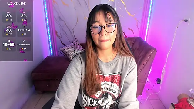 Snapshot of Nasha_abby chatting on June 6, 2026, 8:35 pm Nasha abby online show from June 6, 2026, 8:35 pm