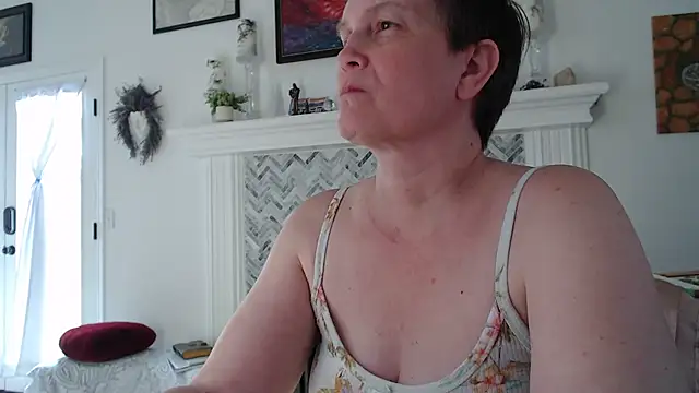 AuroraWillows online show from March 6, 2026, 5:31 pm