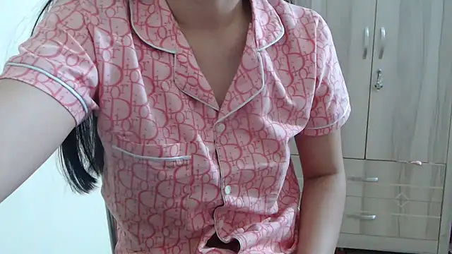 Beauty Asian Tina online show from March 20, 2025, 12:22 pm