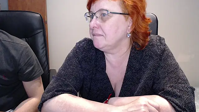 JoannaAndNeighbour online show from January 3, 2025, 12:30 pm