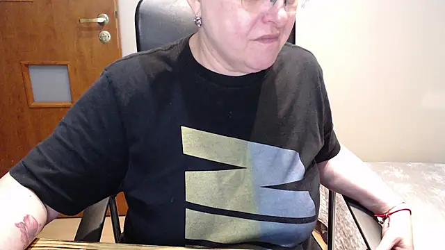 JoannaAndNeighbour online show from January 16, 2025, 11:15 am