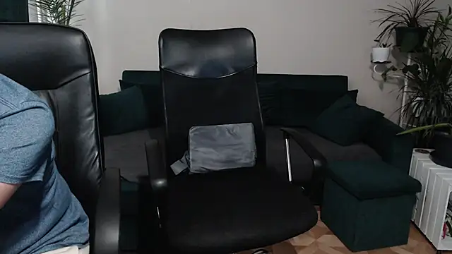 JoannaAndNeighbour online show from October 3, 2025, 10:34 am