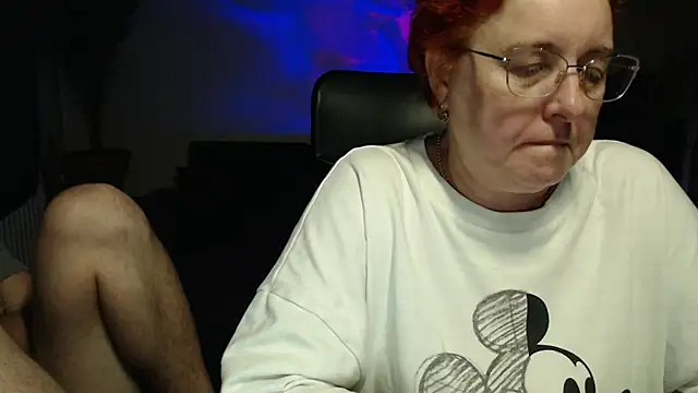 JoannaAndNeighbour online show from October 22, 2025, 7:46 pm