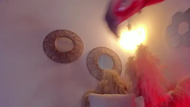 Snapshot of whiite_snow chatting on January 17, 2025, 10:45 pm whiite snow online show from January 17, 2025, 10:45 pm