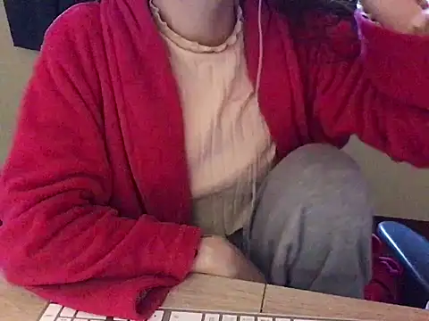 YumieCp online show from March 9, 2025, 3:01 am