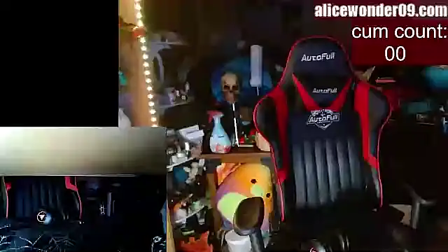 Snapshot of alicewonder09 chatting on January 8, 2025, 4:34 am alicewonder09 online show from January 8, 2025, 4:34 am