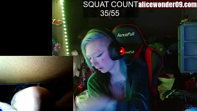 Snapshot of alicewonder09 chatting on February 19, 2025, 5:38 am alicewonder09 online show from February 19, 2025, 5:38 am