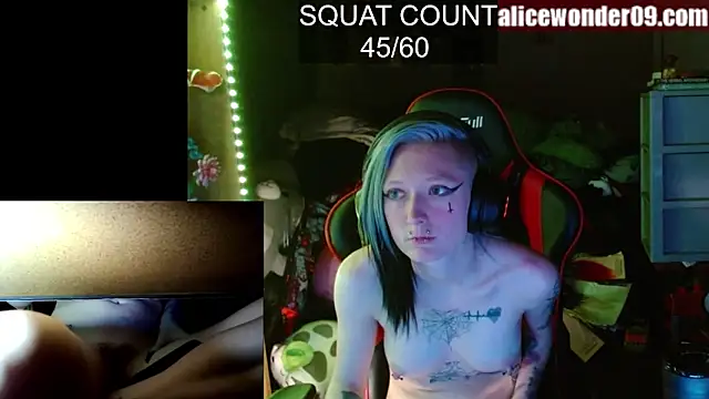 Snapshot of alicewonder09 chatting on February 19, 2025, 8:44 am alicewonder09 online show from February 19, 2025, 8:44 am