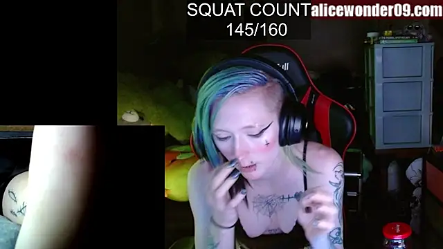 Snapshot of alicewonder09 chatting on March 3, 2025, 3:52 am alicewonder09 online show from March 3, 2025, 3:52 am