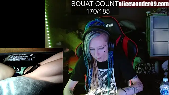 Snapshot of alicewonder09 chatting on March 8, 2025, 3:50 am alicewonder09 online show from March 8, 2025, 3:50 am