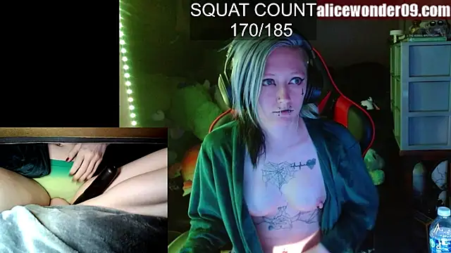 Snapshot of alicewonder09 chatting on March 9, 2025, 6:06 am alicewonder09 online show from March 9, 2025, 6:06 am