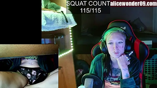 Snapshot of alicewonder09 chatting on September 9, 2025, 4:23 am alicewonder09 online show from September 9, 2025, 4:23 am