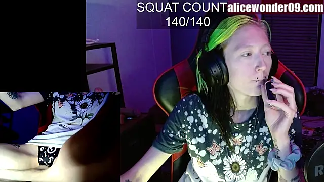 Snapshot of alicewonder09 chatting on September 21, 2025, 9:33 am alicewonder09 online show from September 21, 2025, 9:33 am