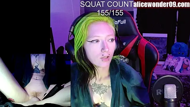 Snapshot of alicewonder09 chatting on October 21, 2025, 5:52 am alicewonder09 online show from October 21, 2025, 5:52 am