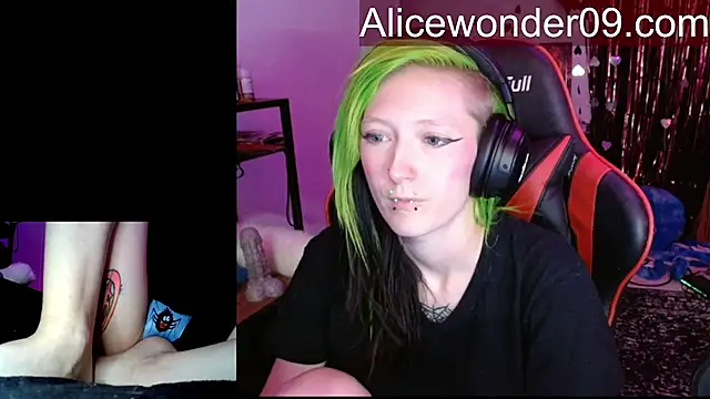 alicewonder09 online show from February 1, 2026, 5:28 am