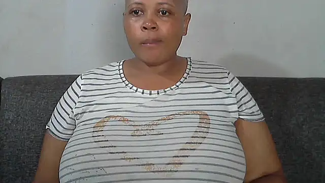 Snapshot of Sexy-queen99xx chatting on February 1, 2026, 12:15 pm Sexy-queen99xx online show from February 1, 2026, 12:15 pm