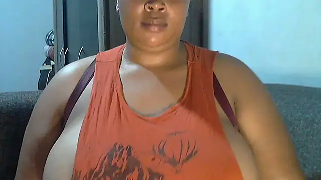 Snapshot of Sexy-queen99xx chatting on February 26, 2026, 7:35 pm Sexy-queen99xx online show from February 26, 2026, 7:35 pm