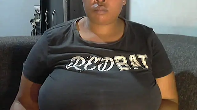 Sexy-queen99xx online show from April 16, 2026, 6:52 pm