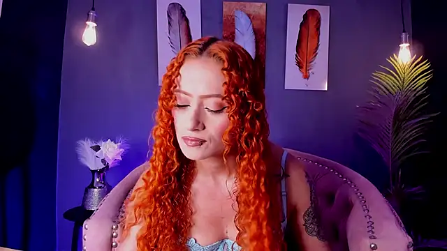 Snapshot of amy_e chatting on April 28, 2026, 6:57 pm amy e online show from April 28, 2026, 6:57 pm