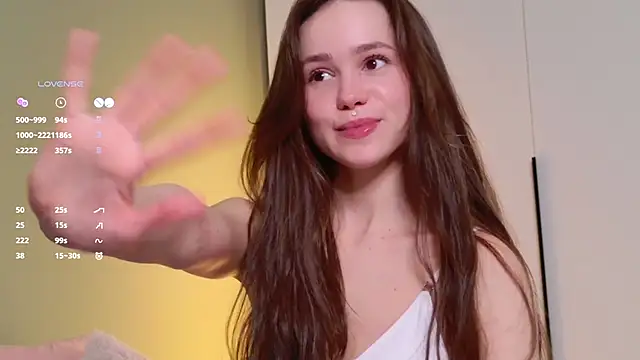 Rinas secret online show from March 10, 2025, 1:32 pm